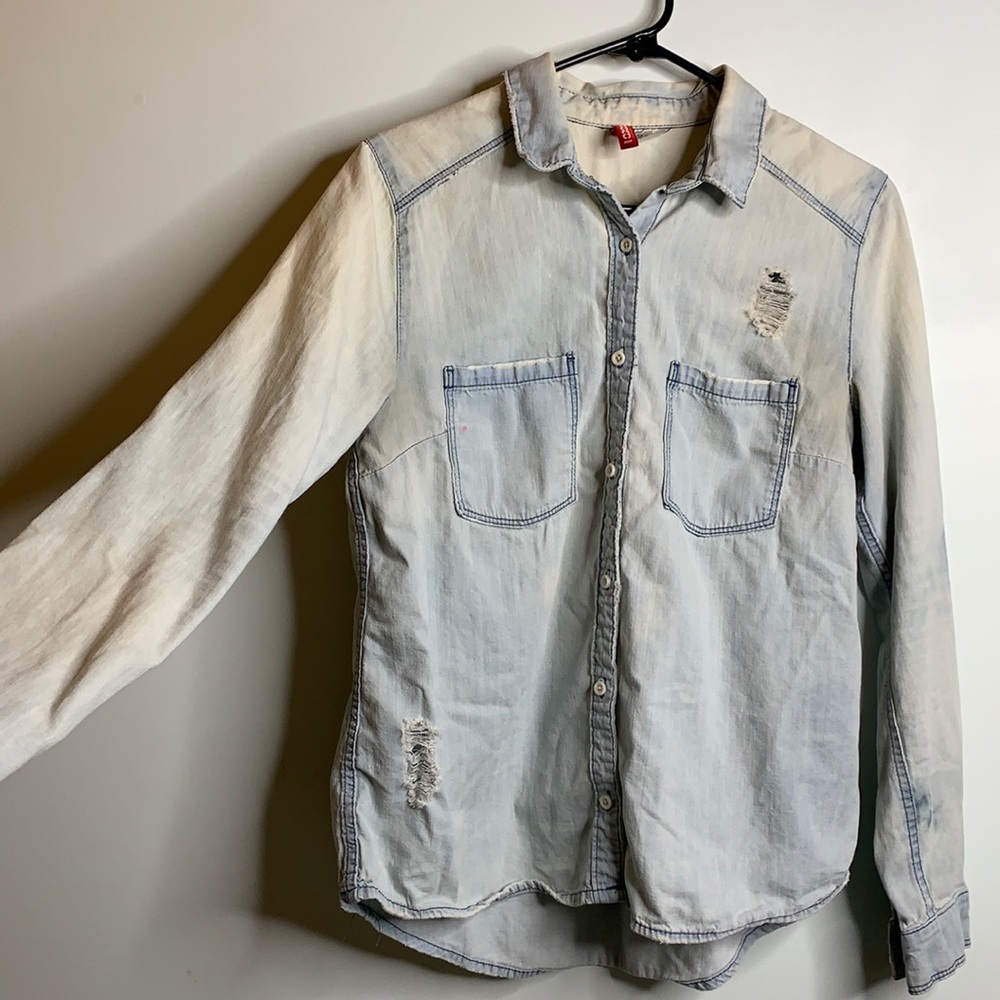 Distressed button up